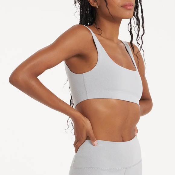 Vuori Lux Rib Daily Bra - Picture 2 of 8